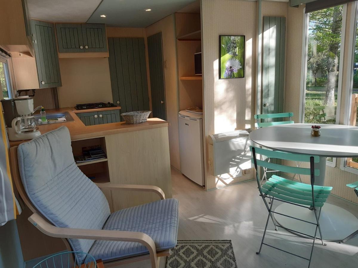 Senergues Camping Etang Du Camp מראה חיצוני תמונה