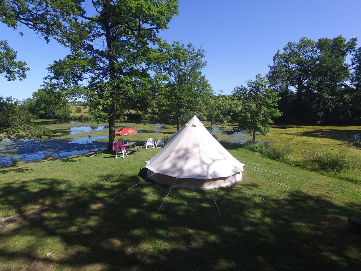 Senergues Camping Etang Du Camp מראה חיצוני תמונה