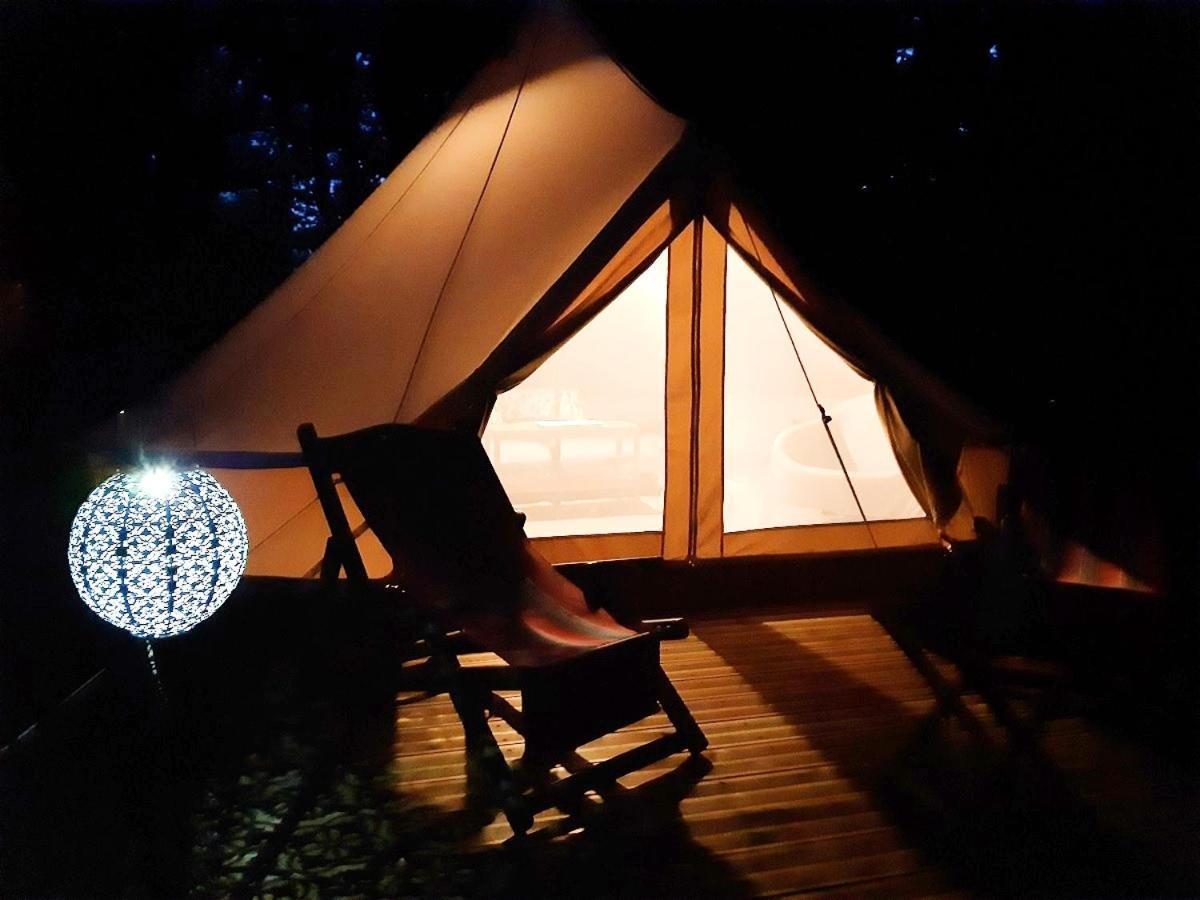 Senergues Camping Etang Du Camp מראה חיצוני תמונה